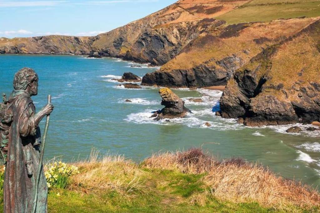 Villa Y Boidy Bach Llangrannog Exterior foto