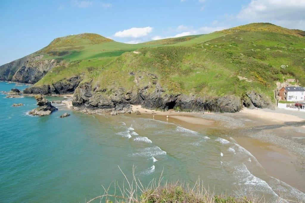 Villa Y Boidy Bach Llangrannog Exterior foto